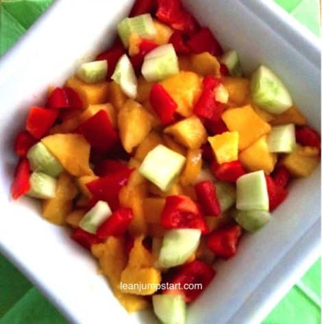 Mango salad recipe with cucumber and red pepper: a lean clean eating salad