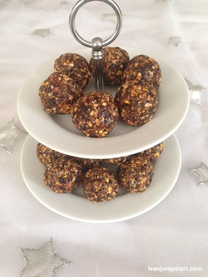 almond prunes energy balls