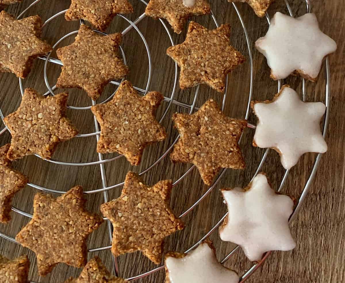 Crunchy cinnamon stars (plant-based and clean)