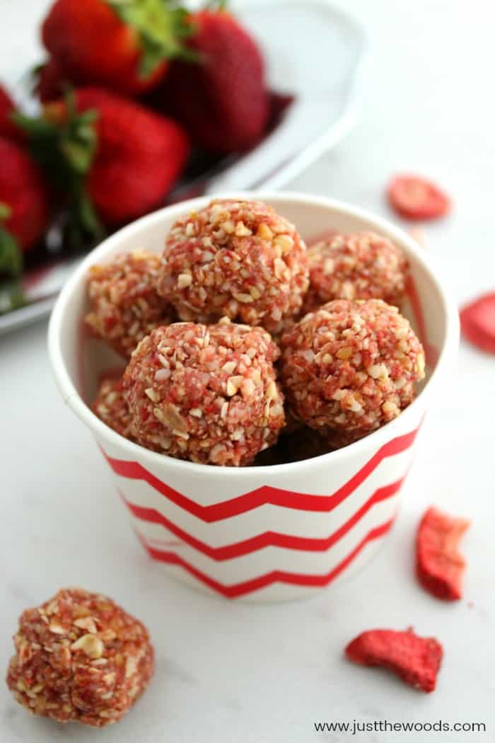 strawberry protein balls