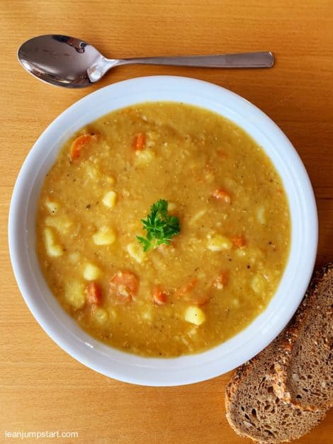 Easy red lentil soup recipe with potatoes (under 30 minutes)