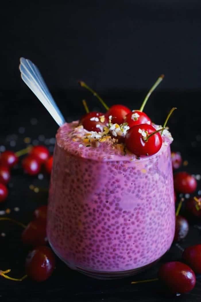 berry chia seed pudding