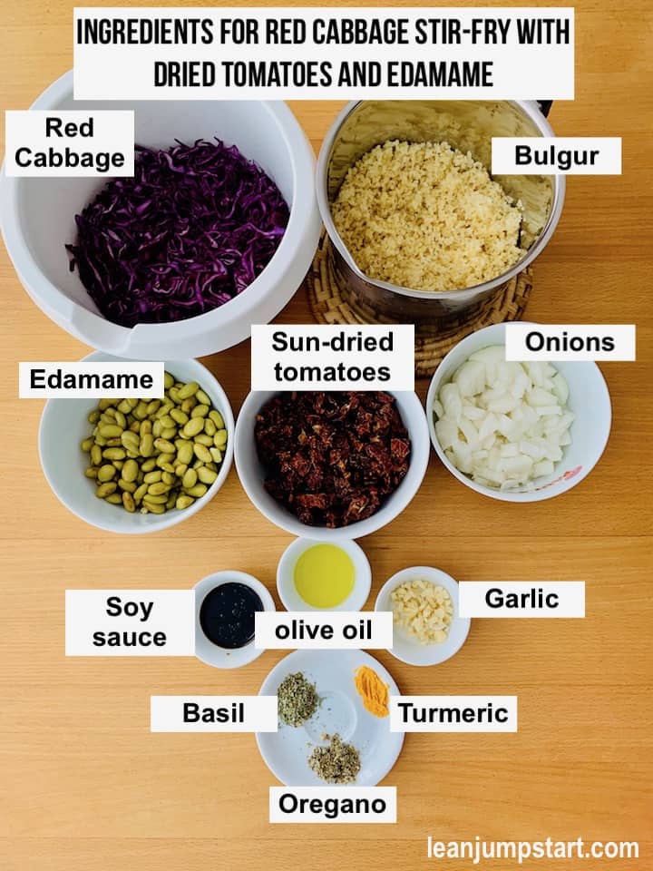 ingredients for the vegan red cabbage-stir fry